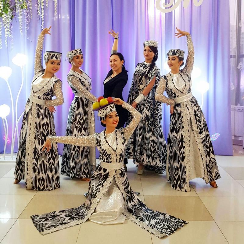 шоу программы на свадьбу в Алматы