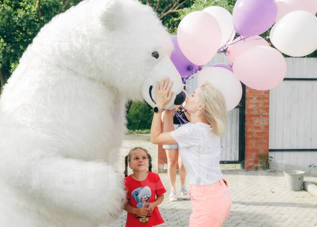 шоу ростовой куклы медведя в Алматы